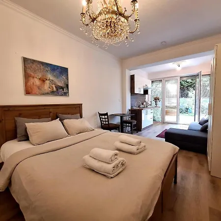 Apartment Near Prague Airport